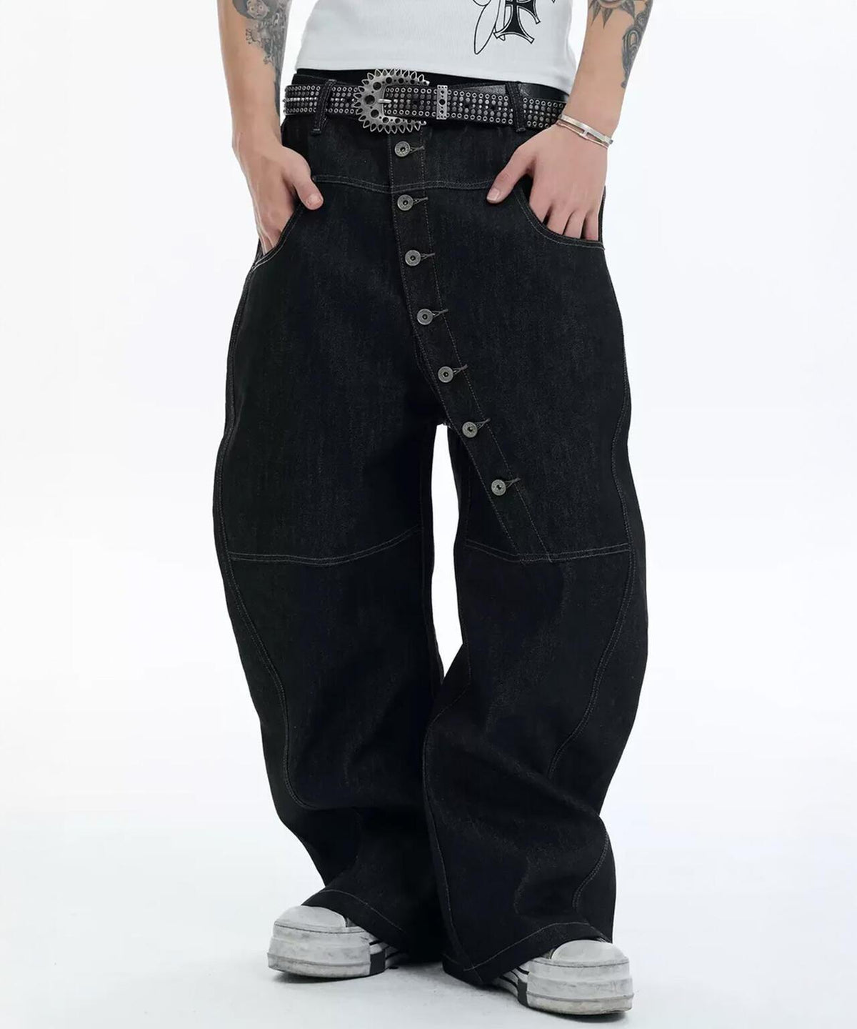 174380408