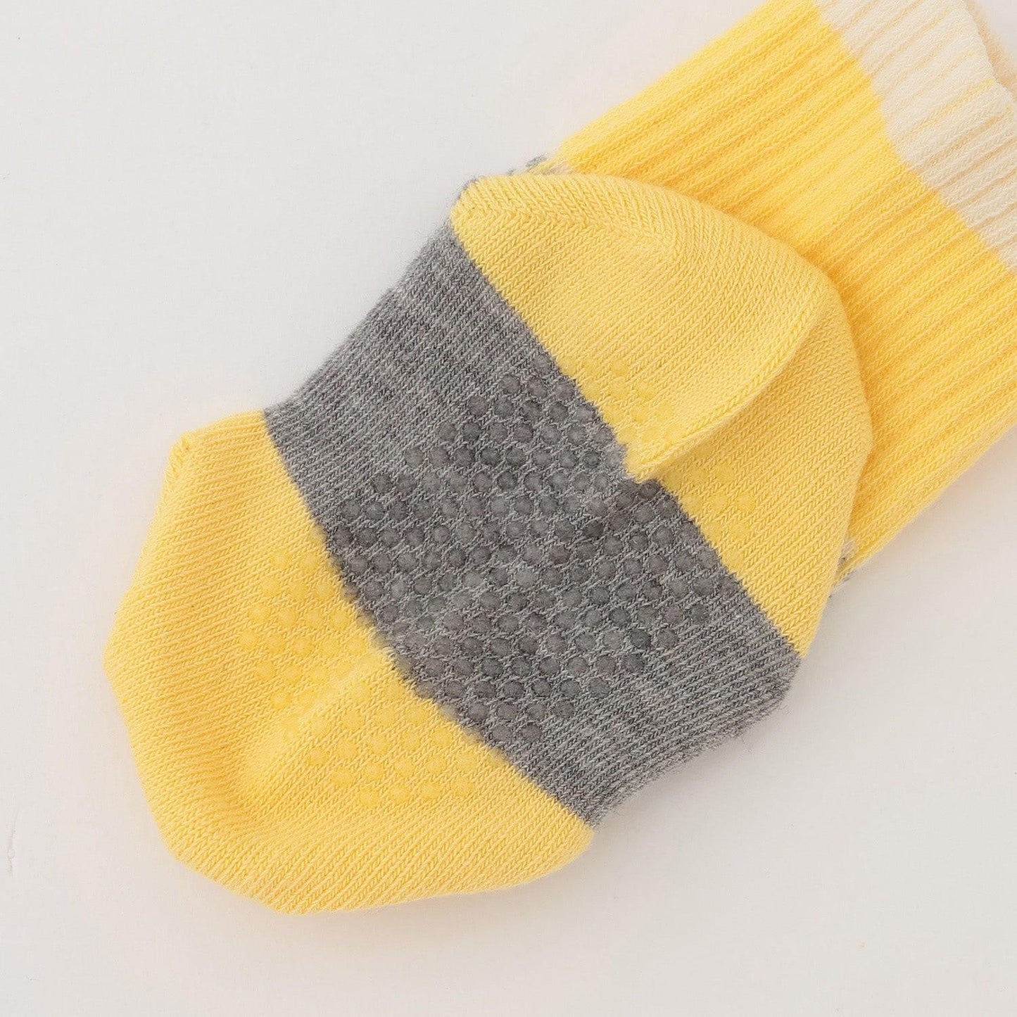 172753983