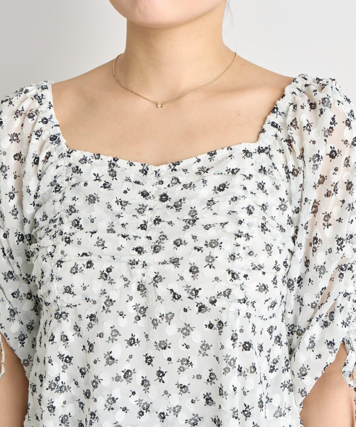 162596850