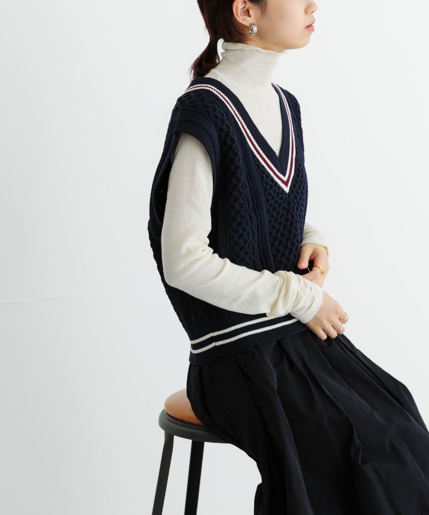 109897133