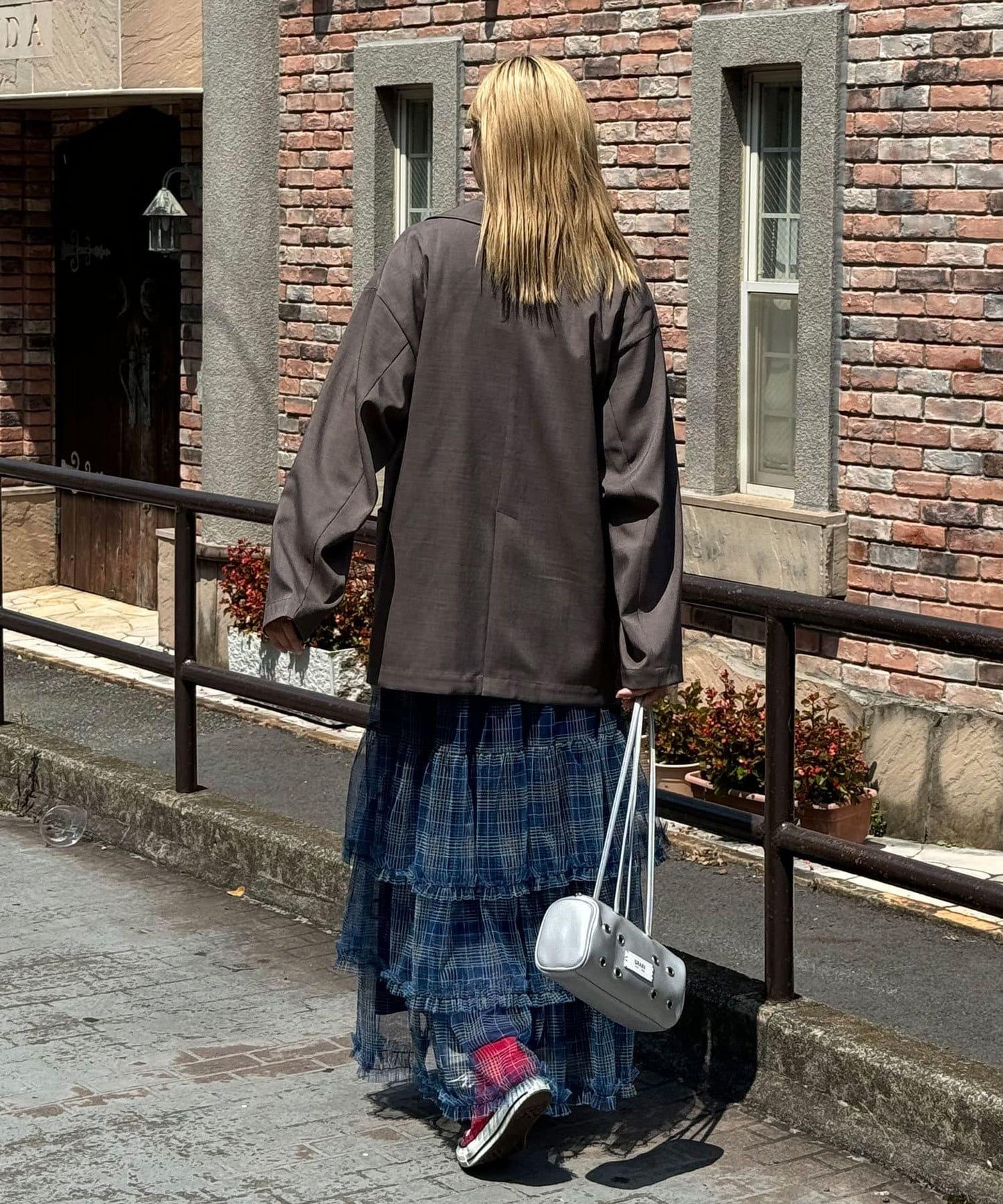 139286375