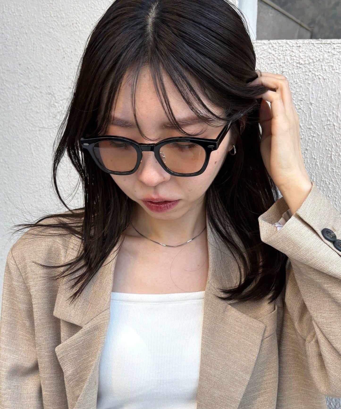 287047404