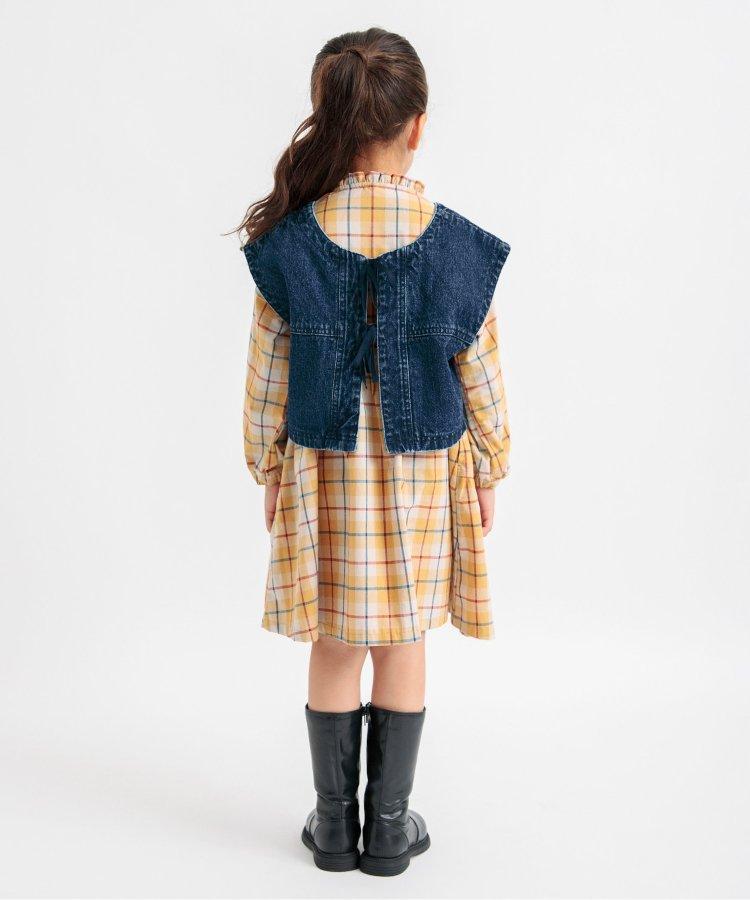 141238240