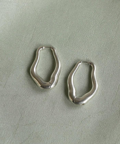 137061208