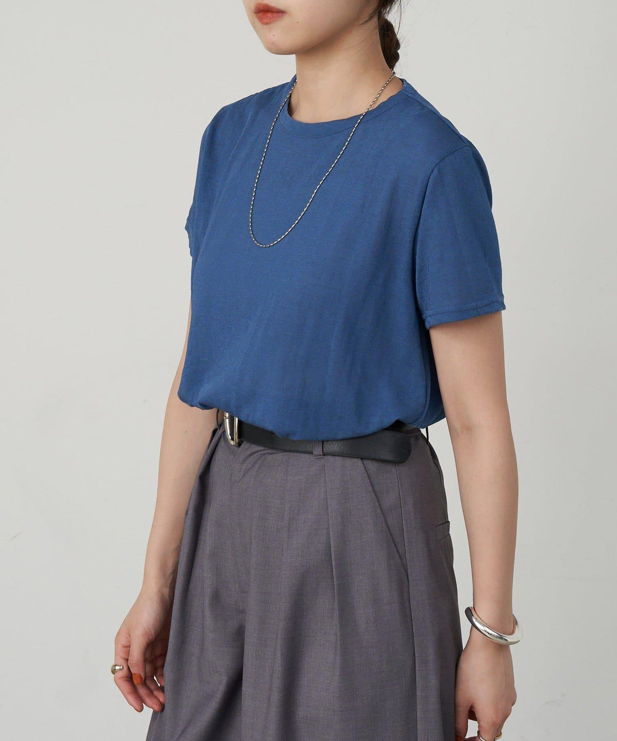 163892050