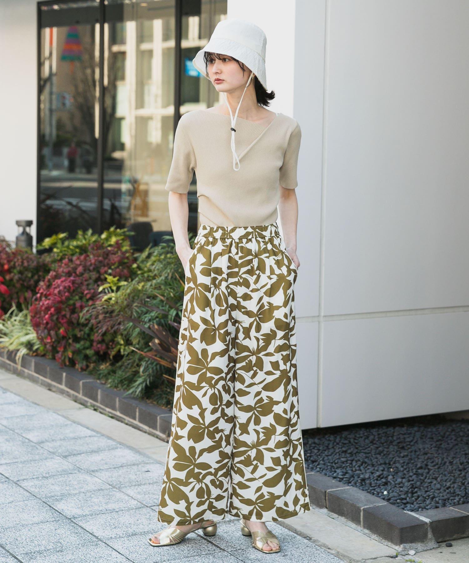 166044453