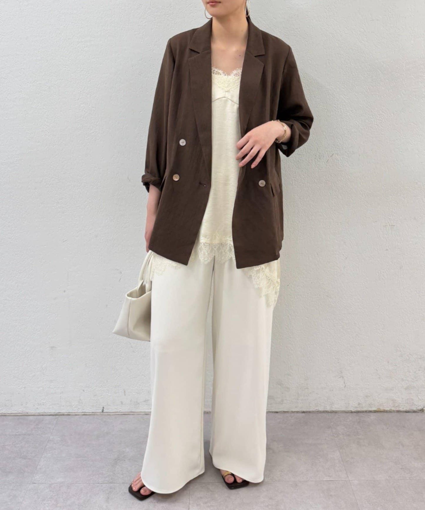 288861343
