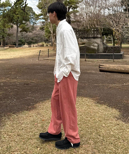 162365163