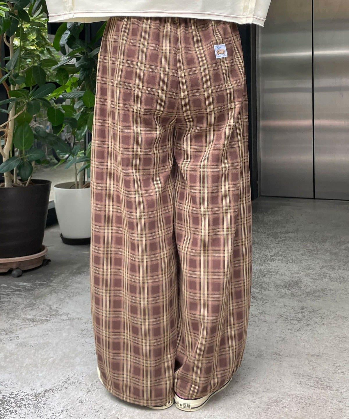 172594757