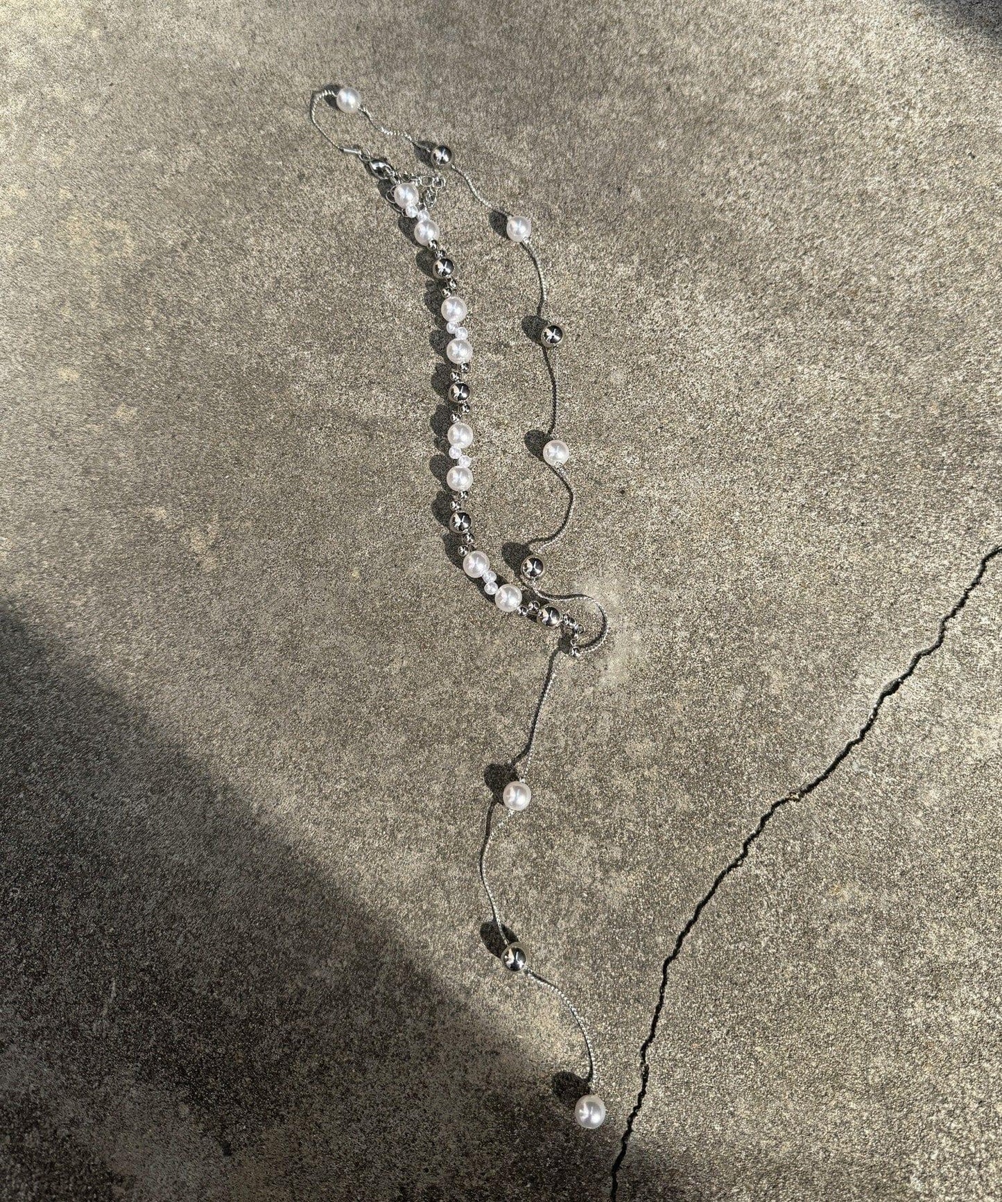 168977827