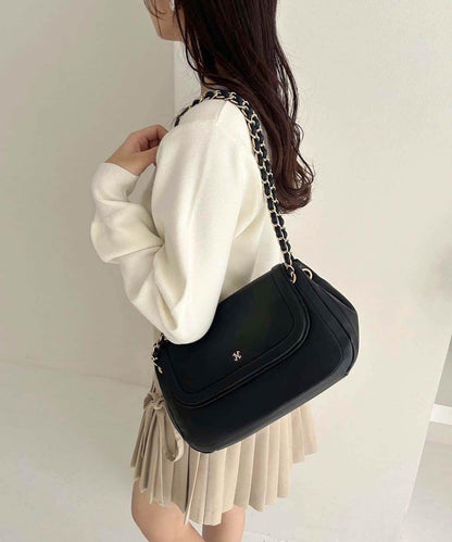 172101723