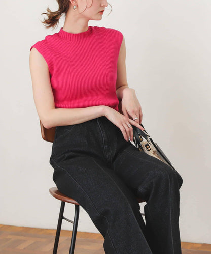165825606