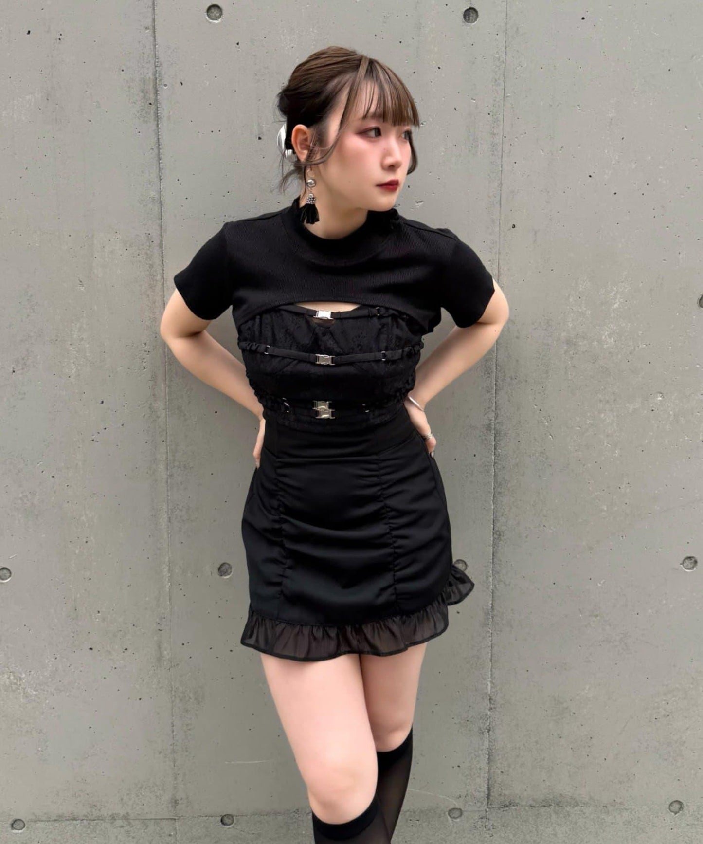 170593843