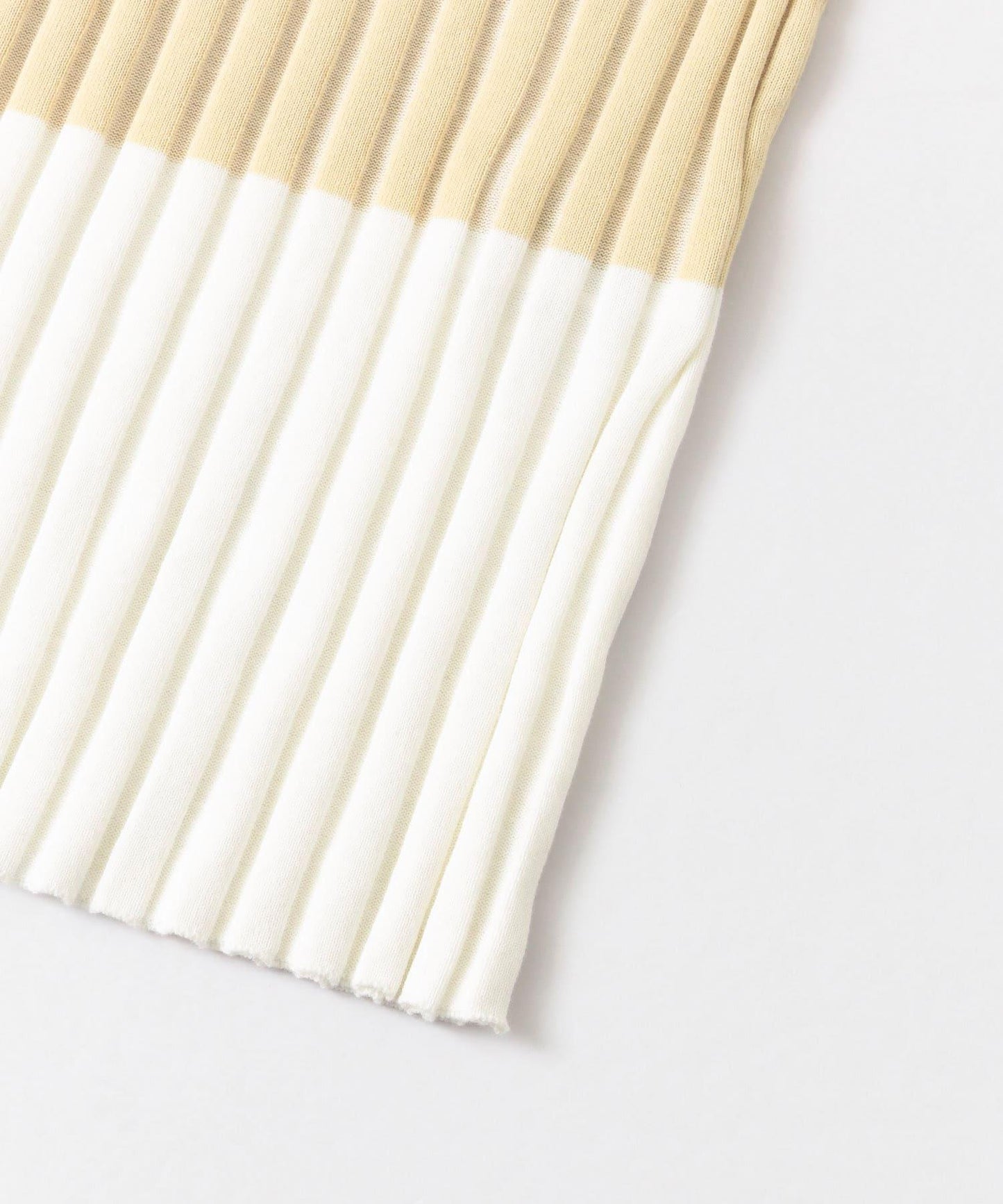 135616015