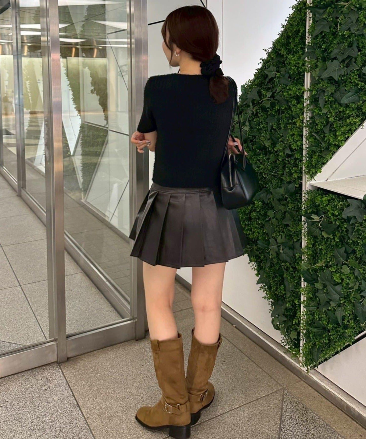 165710177