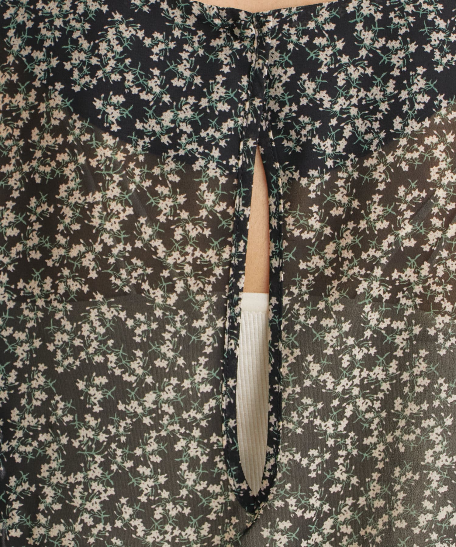 98078176