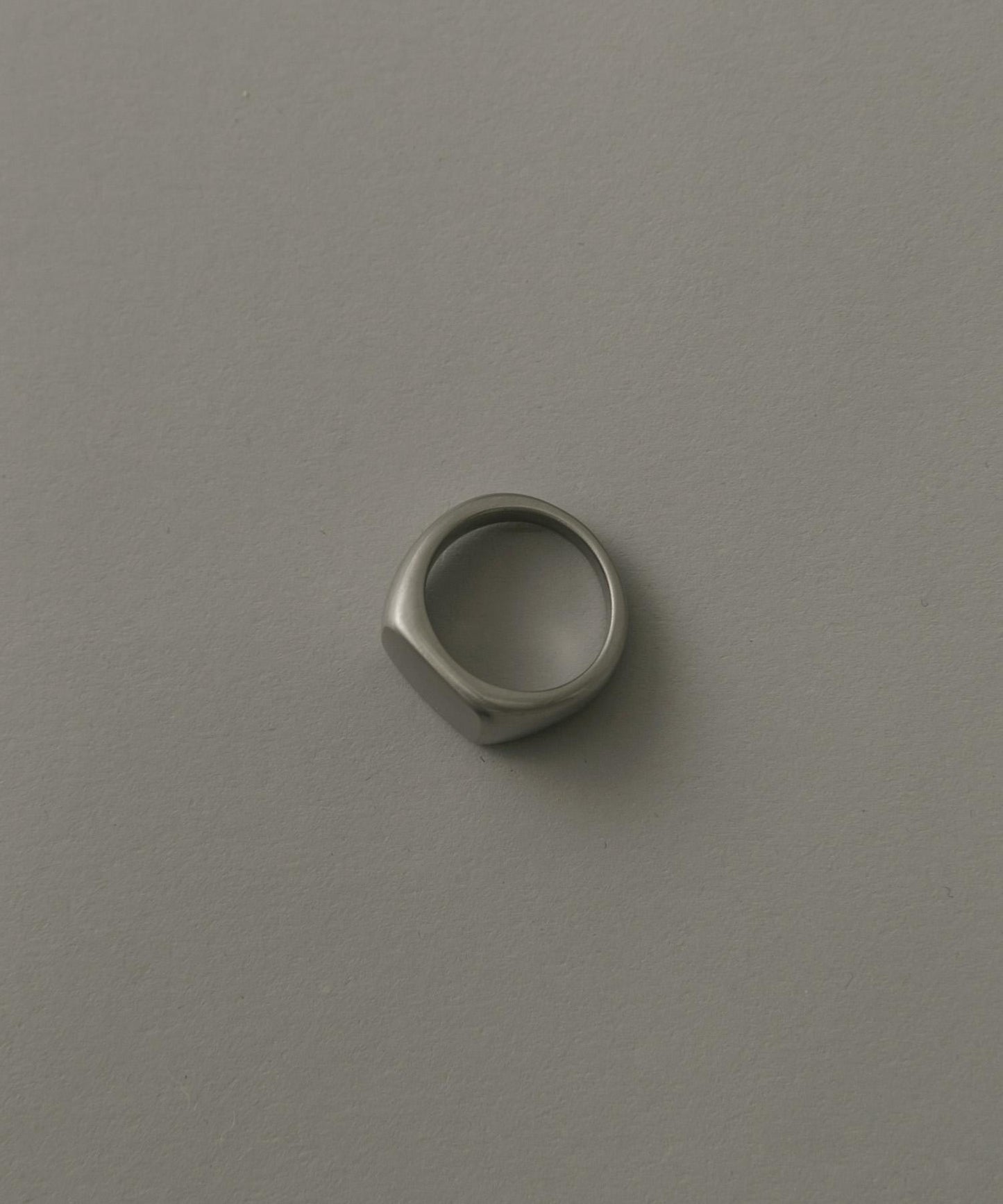 276092873