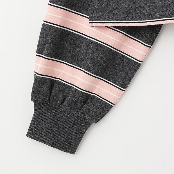 162953989