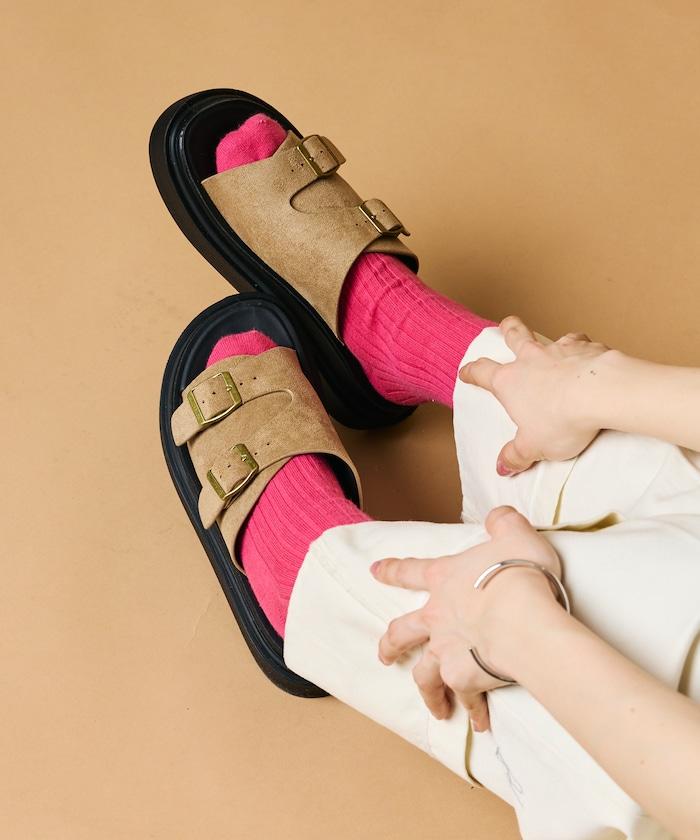 285681982