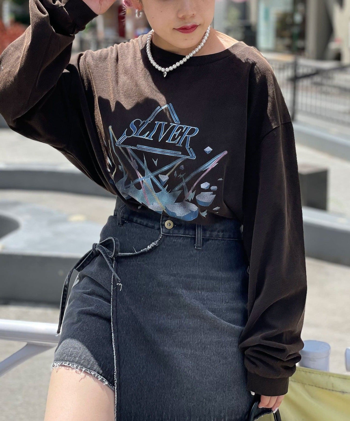 100626563