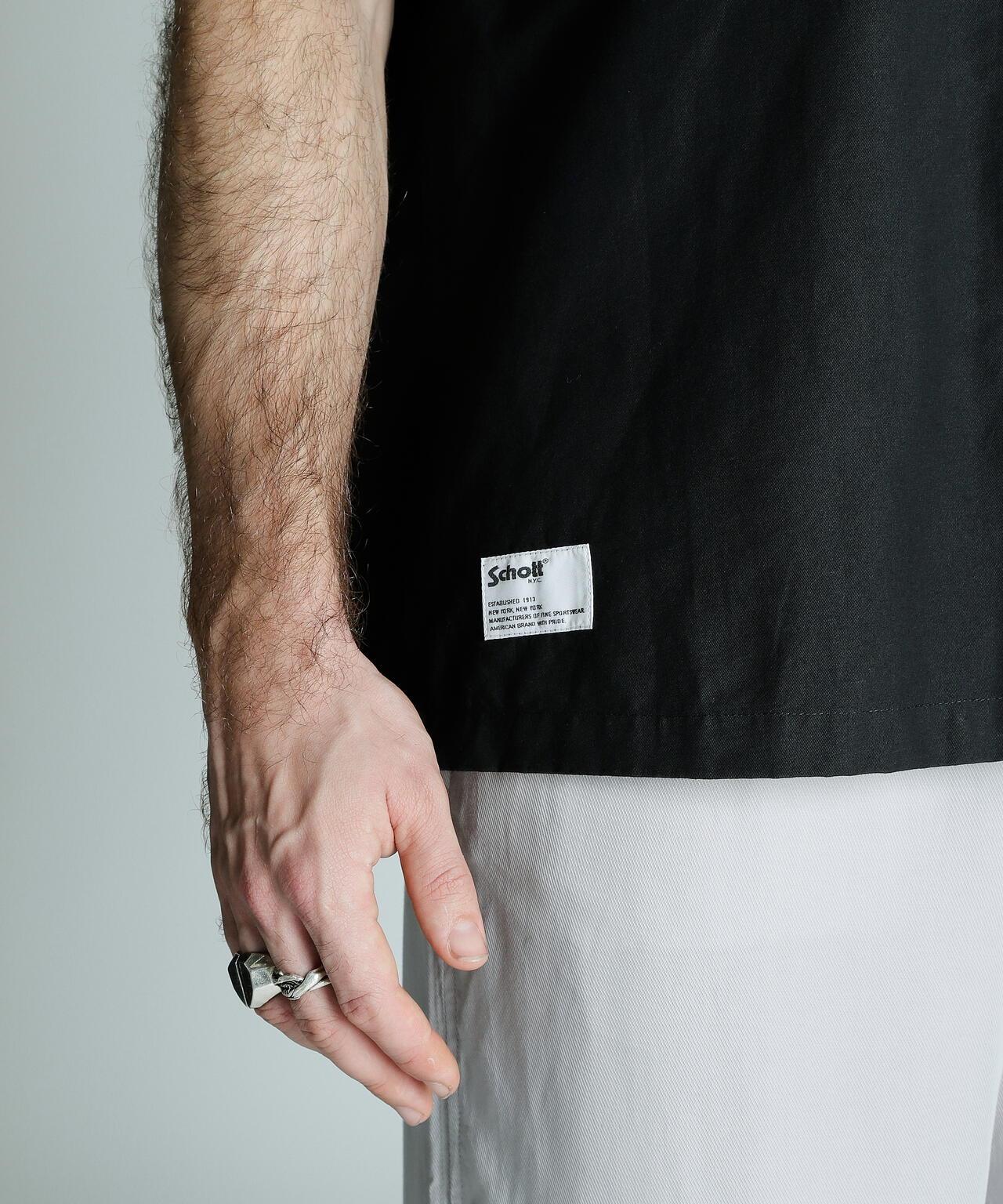 157372897