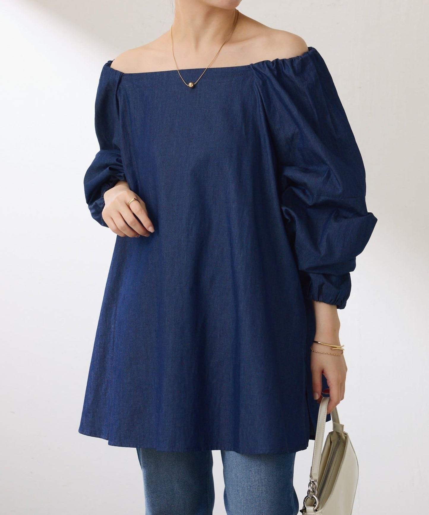 162186464