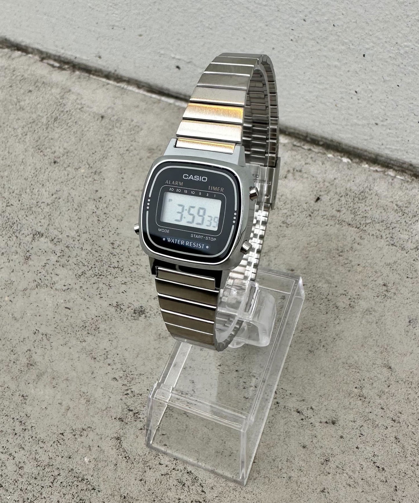 99822724