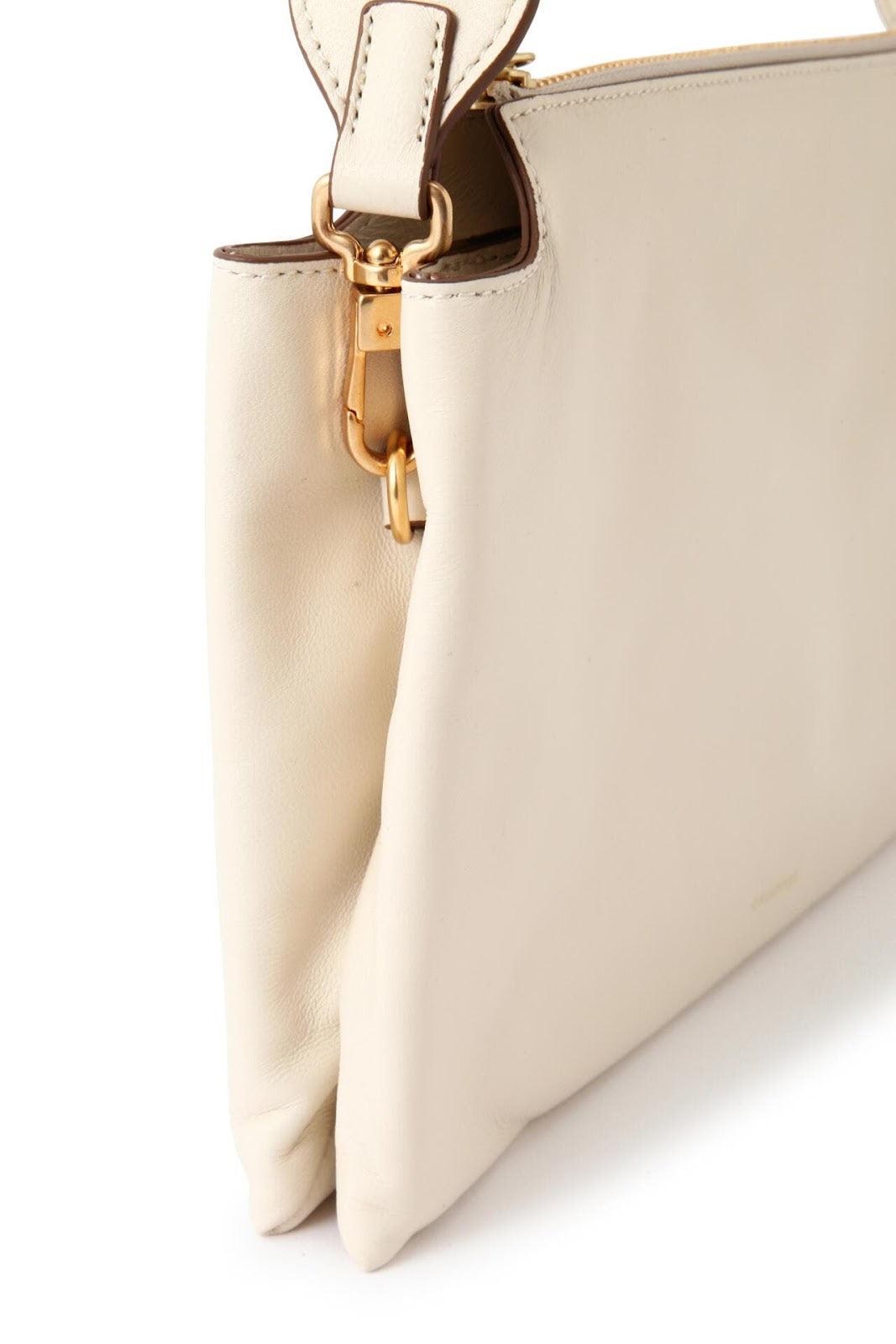 153976545