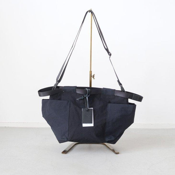 166352596