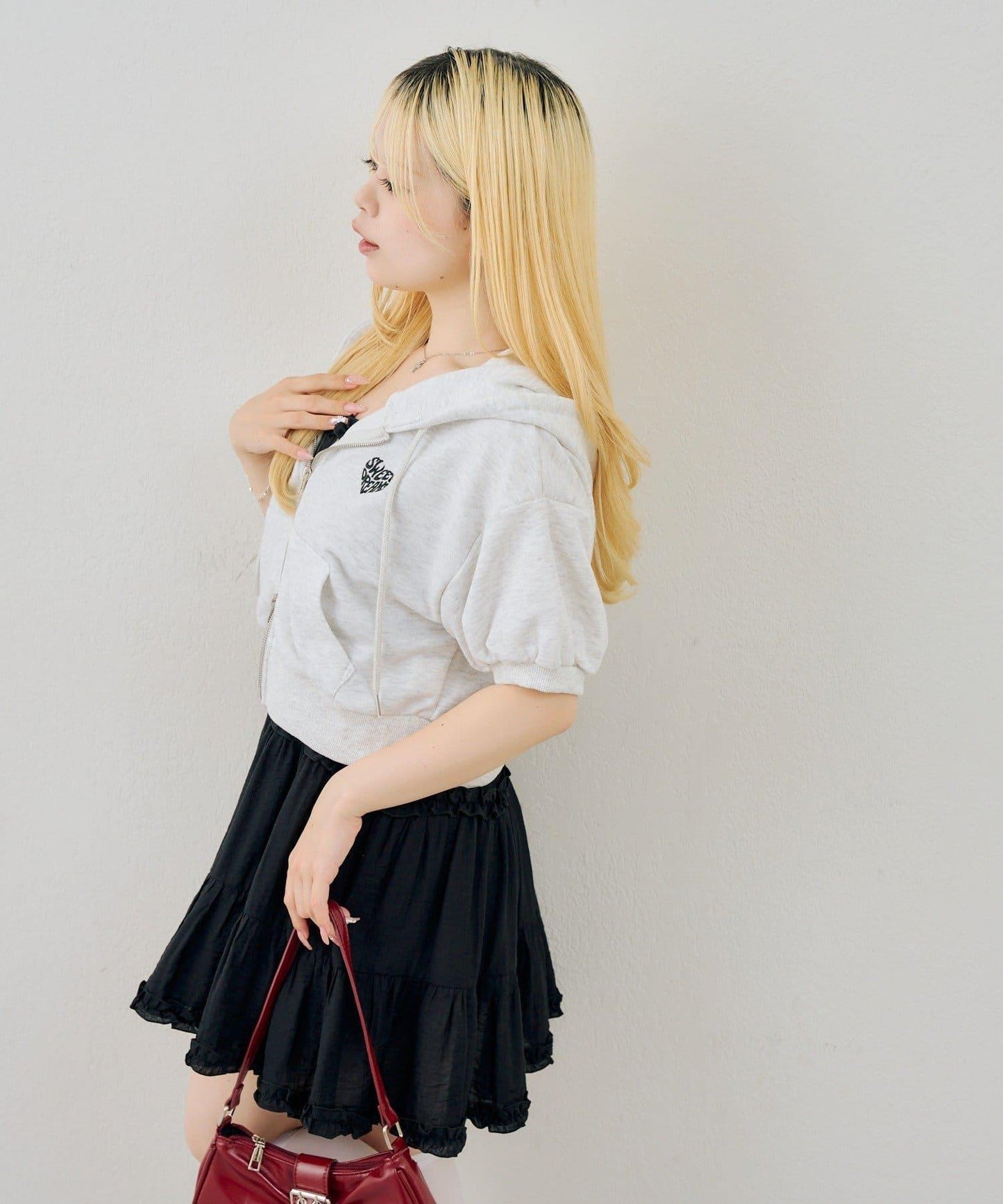 170760481