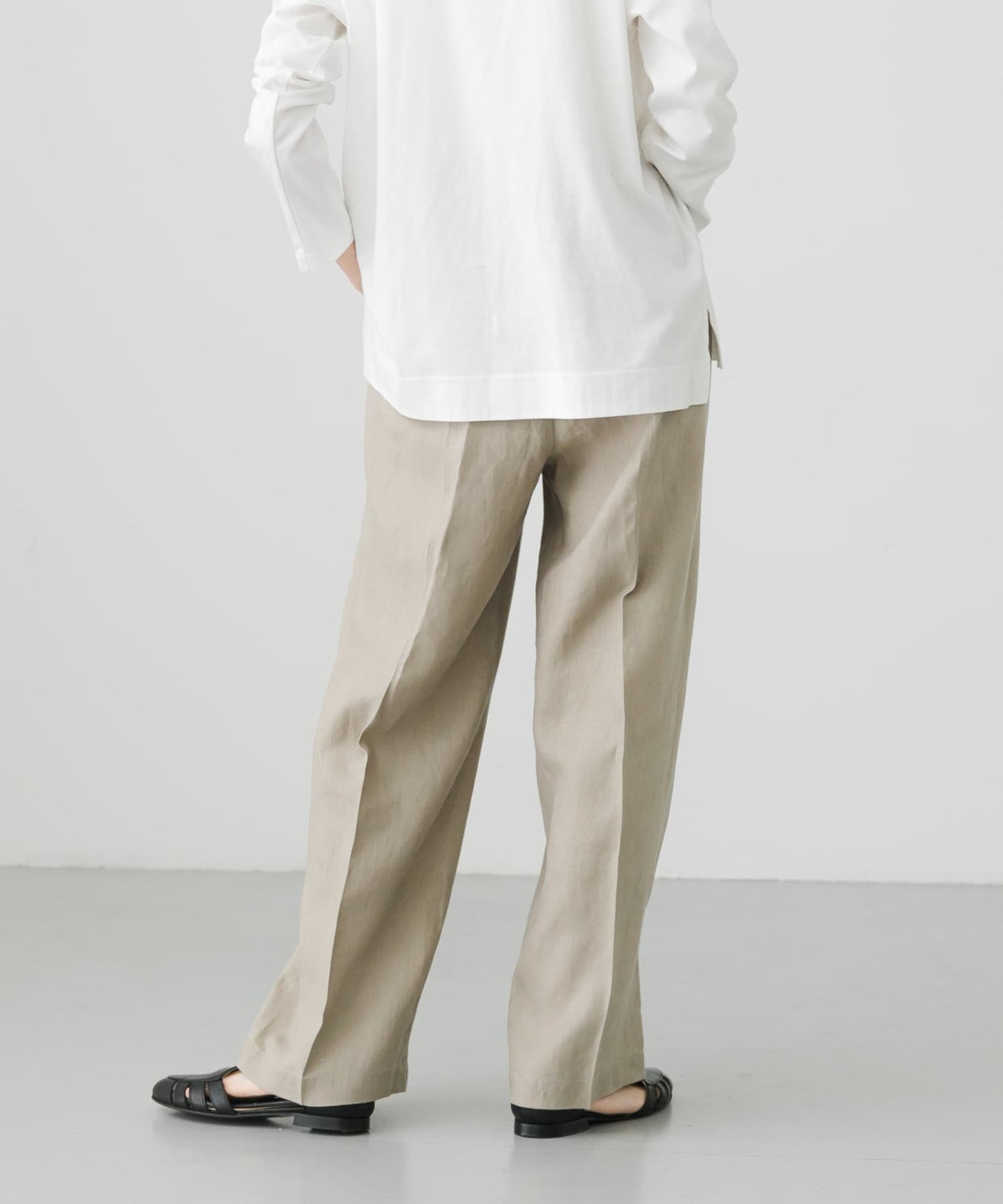 114649735