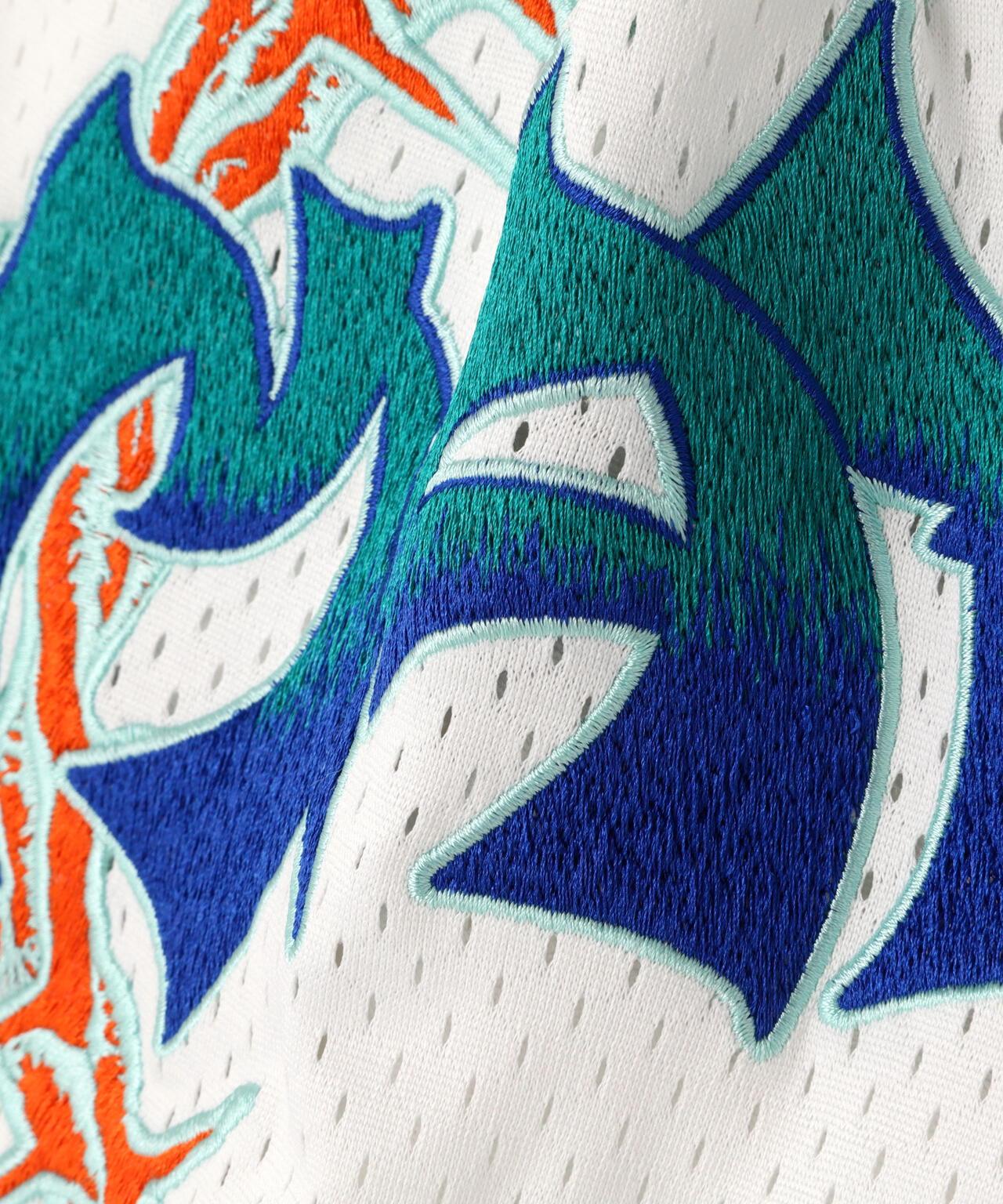 155698182