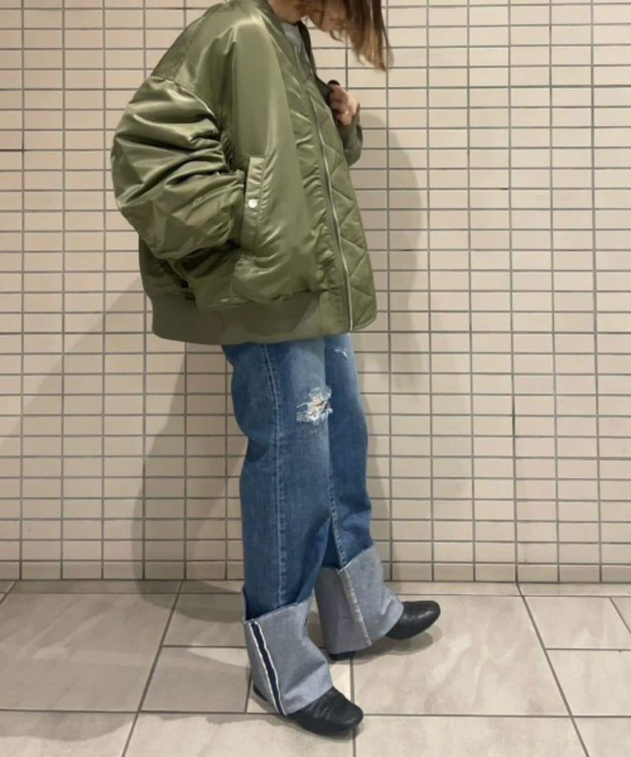 153940324
