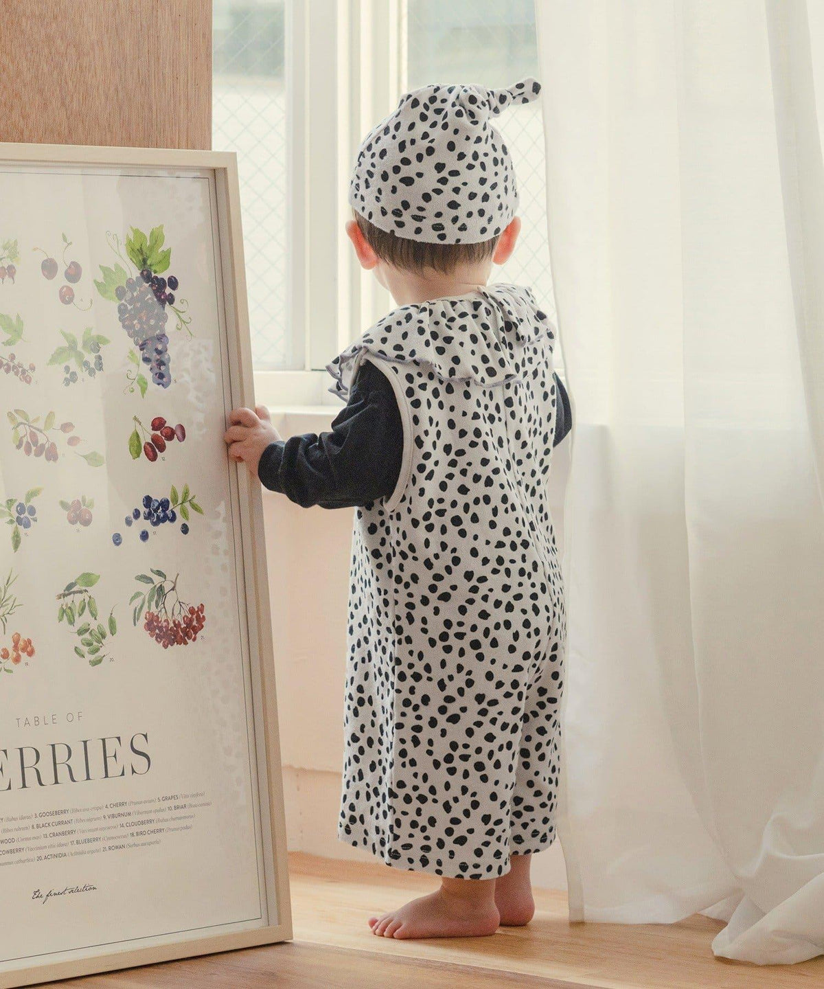173976099
