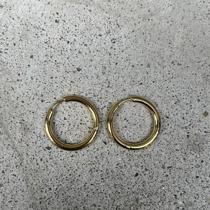 169936744