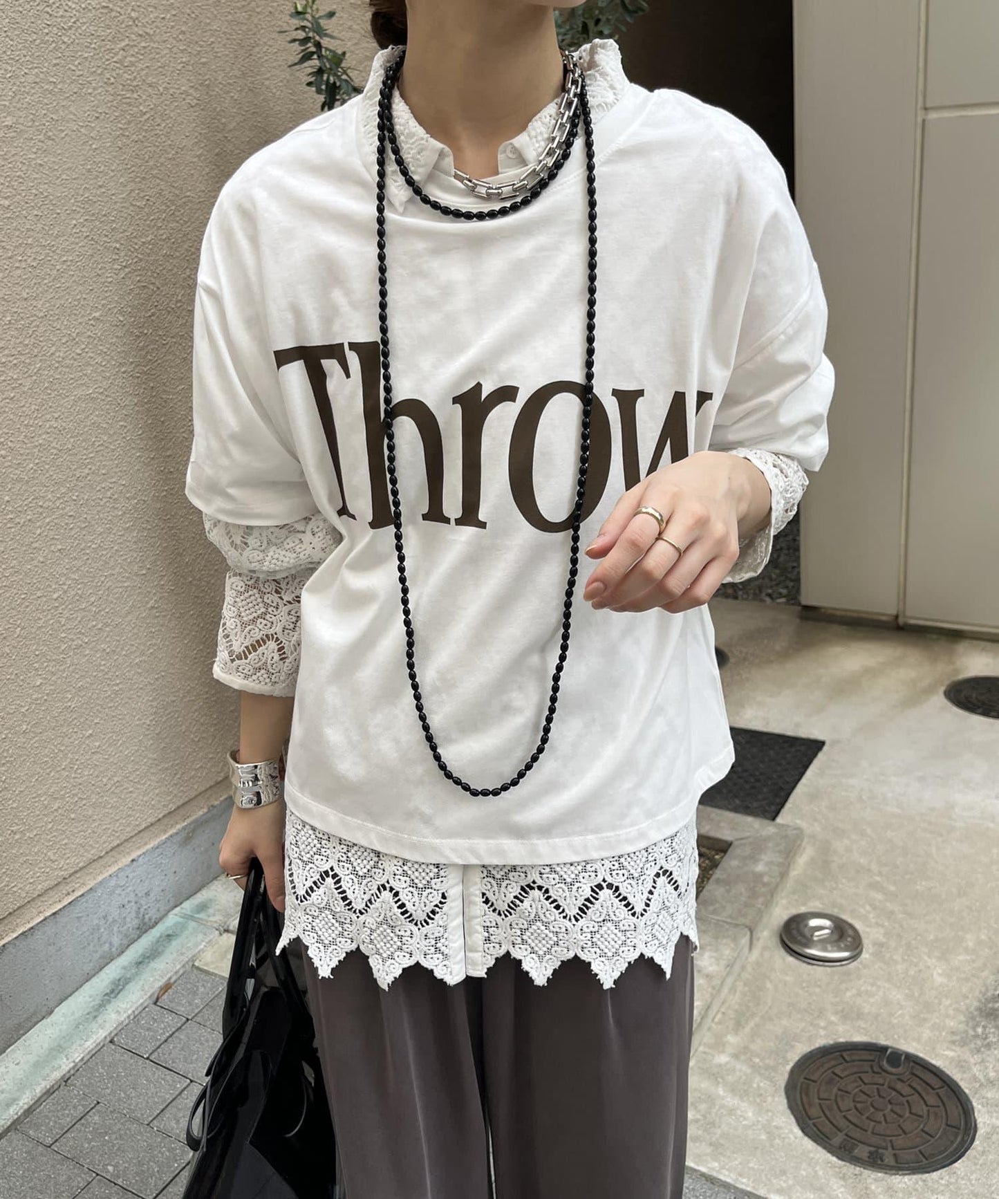 156178044