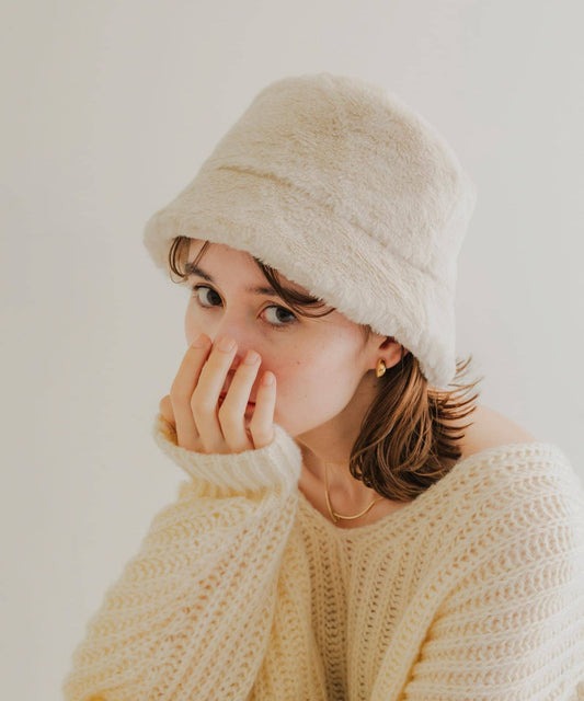 103814888