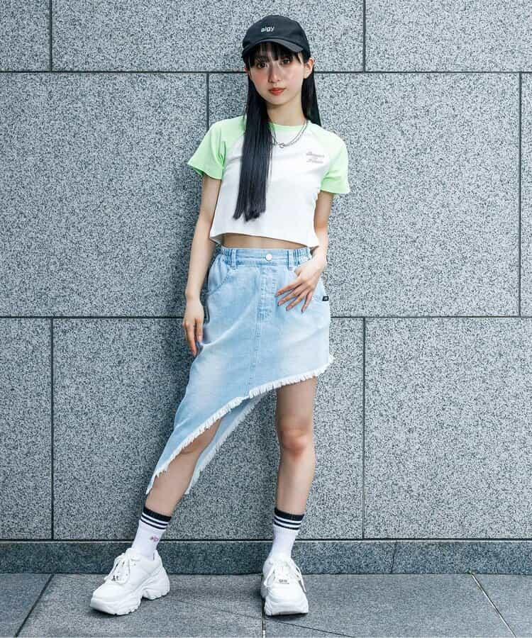 160499857