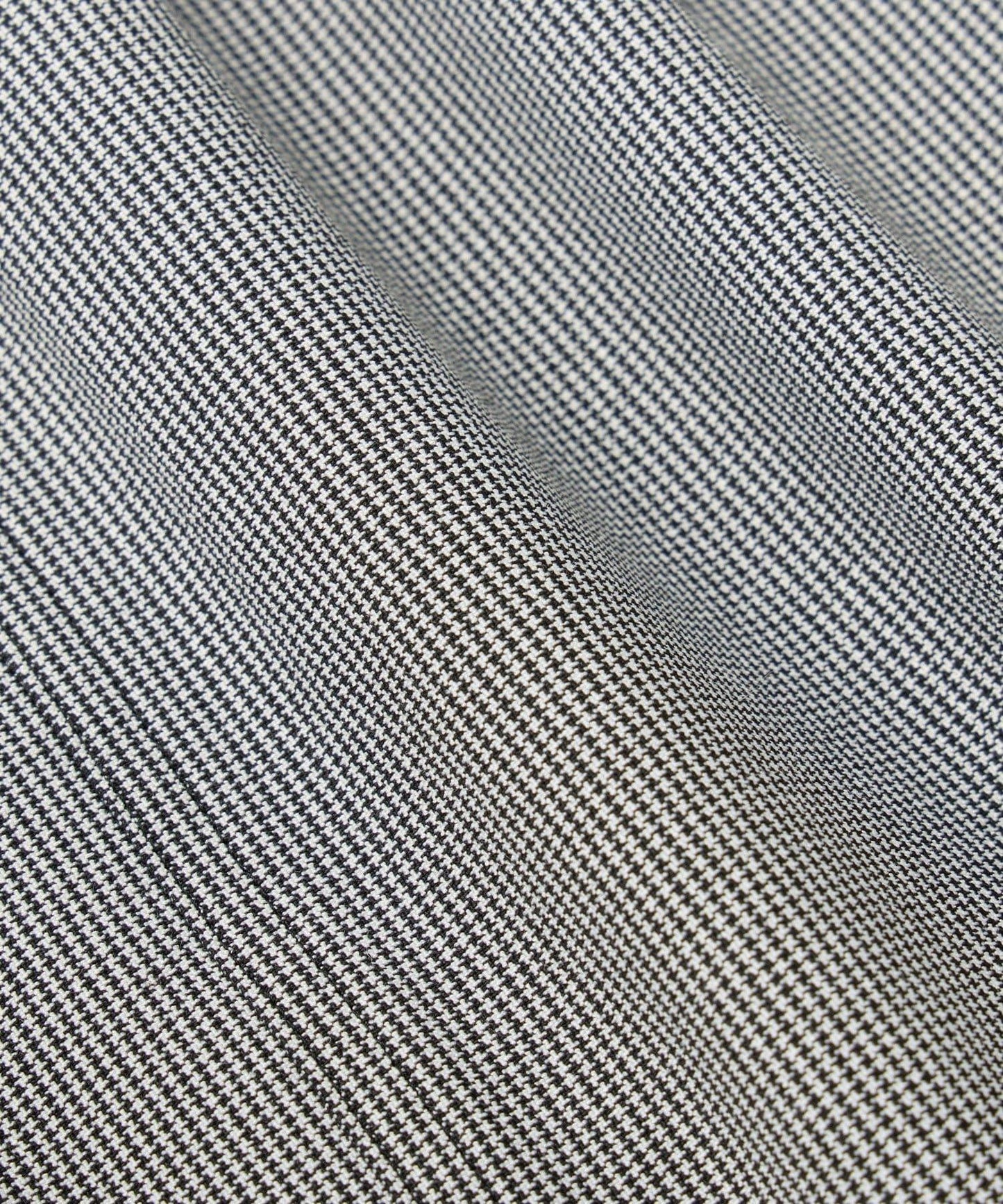 162683331