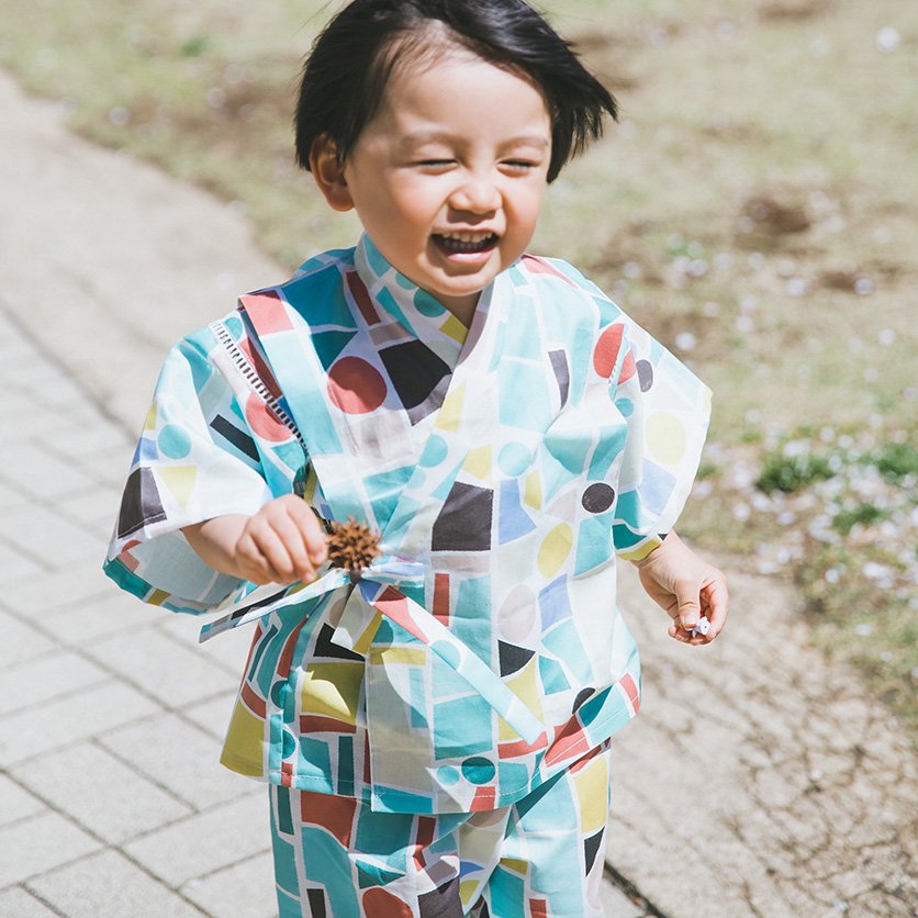 100856173