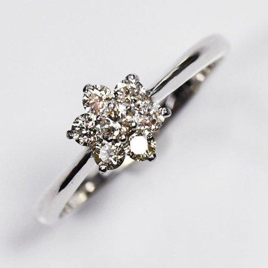 プラチナ・ダイヤモンド0.3ct（SIクラス・鑑別書カード付） 7（セブン）フラワーリング 指輪 (SFB-SIKAN-KS248-R)