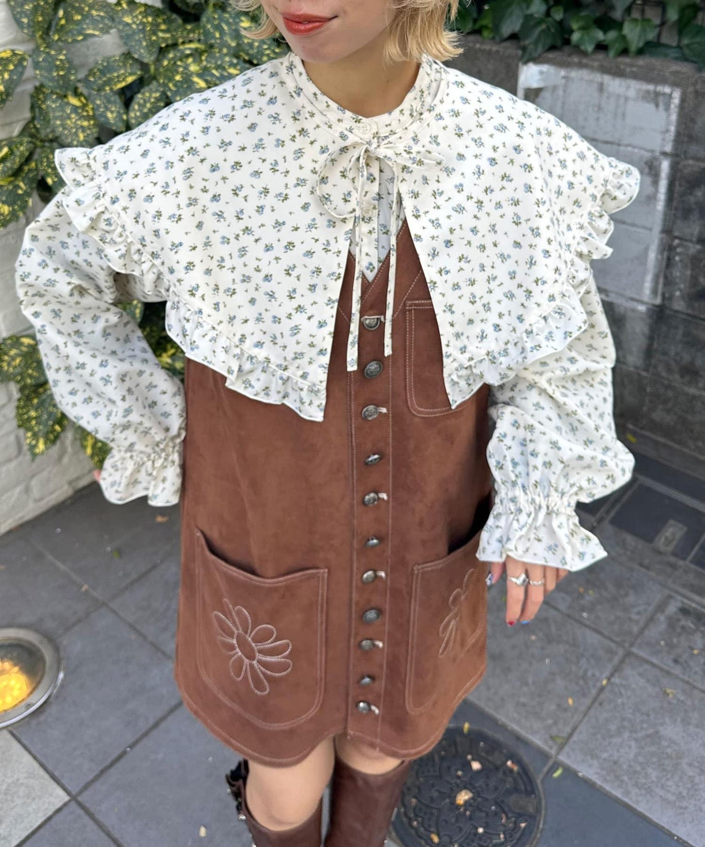 150802049
