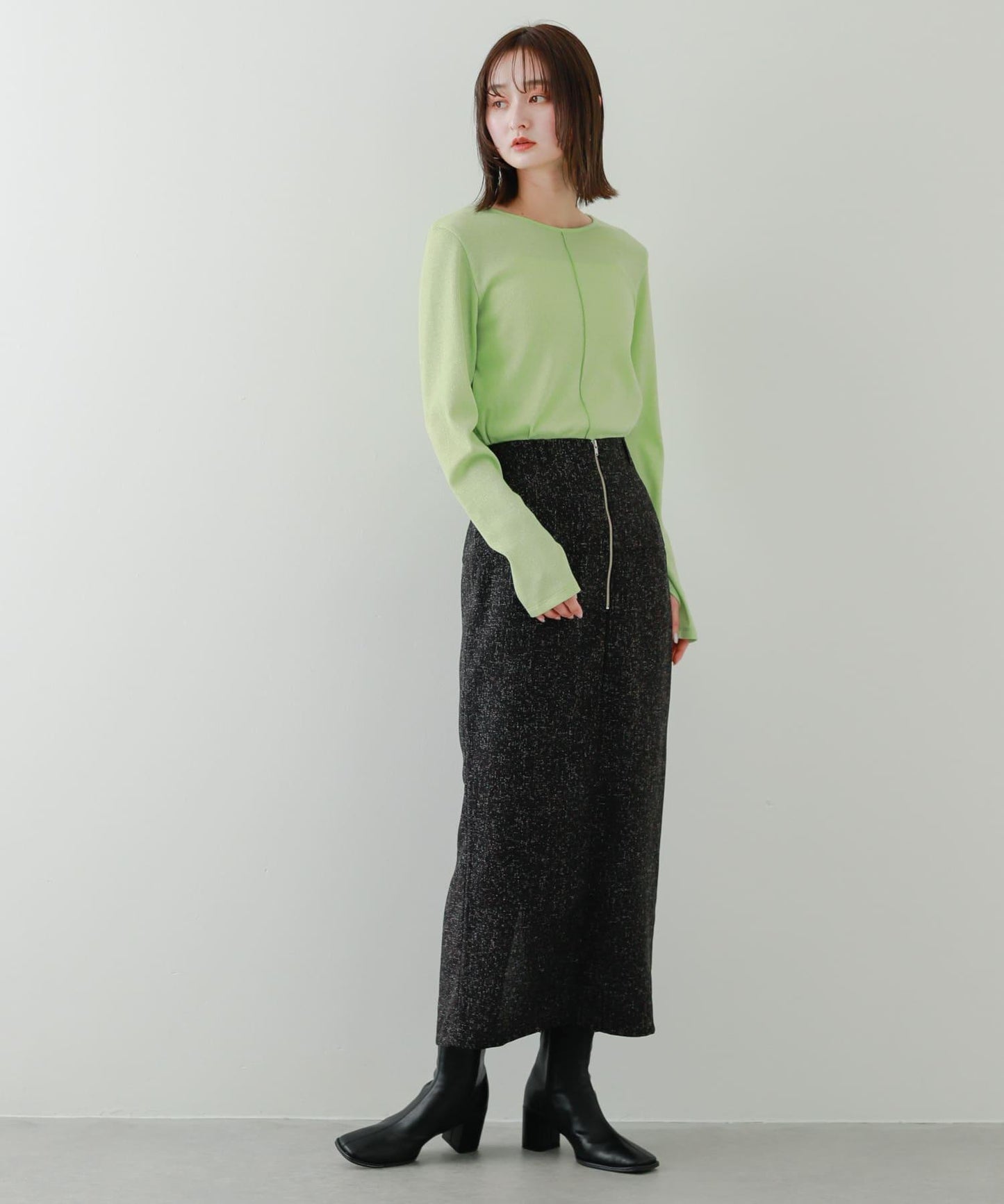 166271032