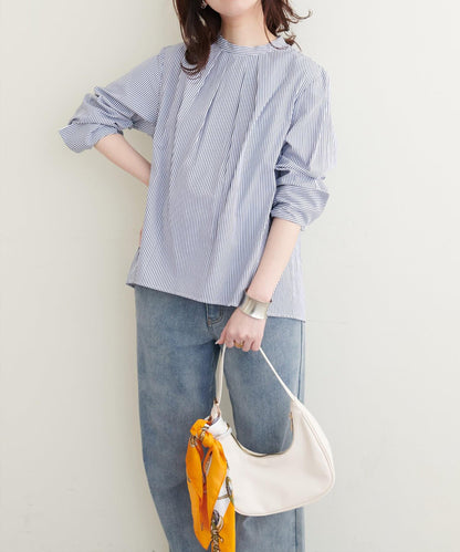 159880765