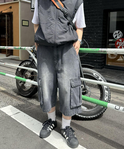 156064052