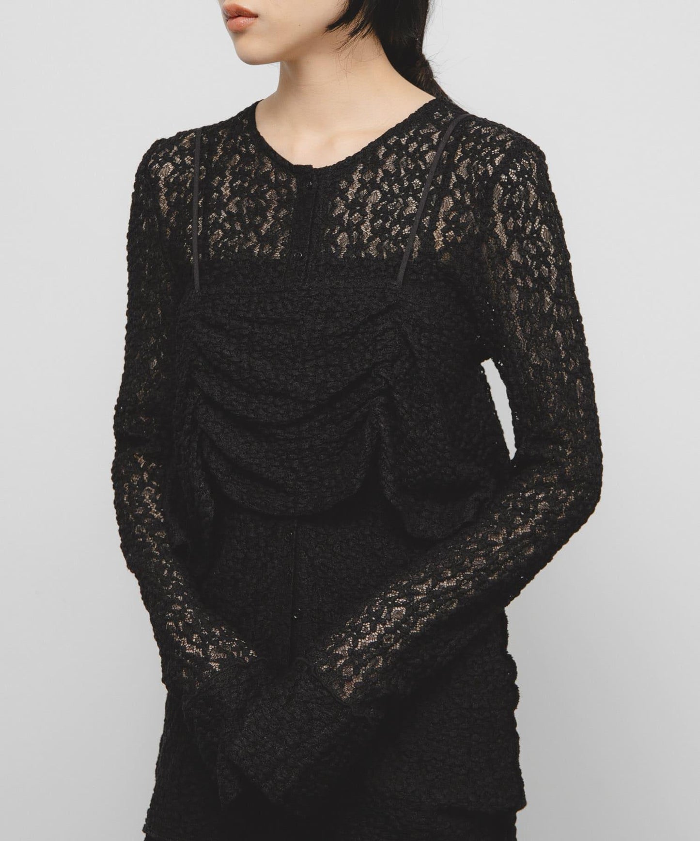 163029225
