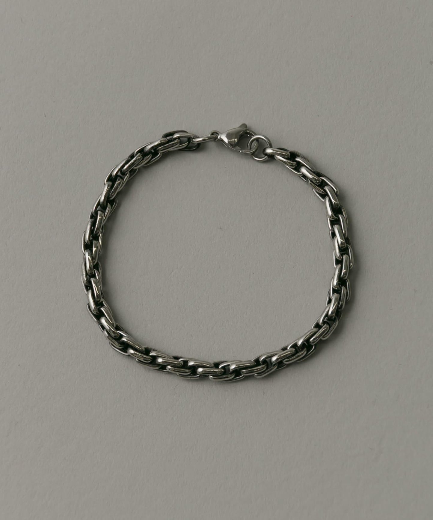 147984316