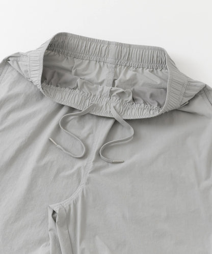 124700725