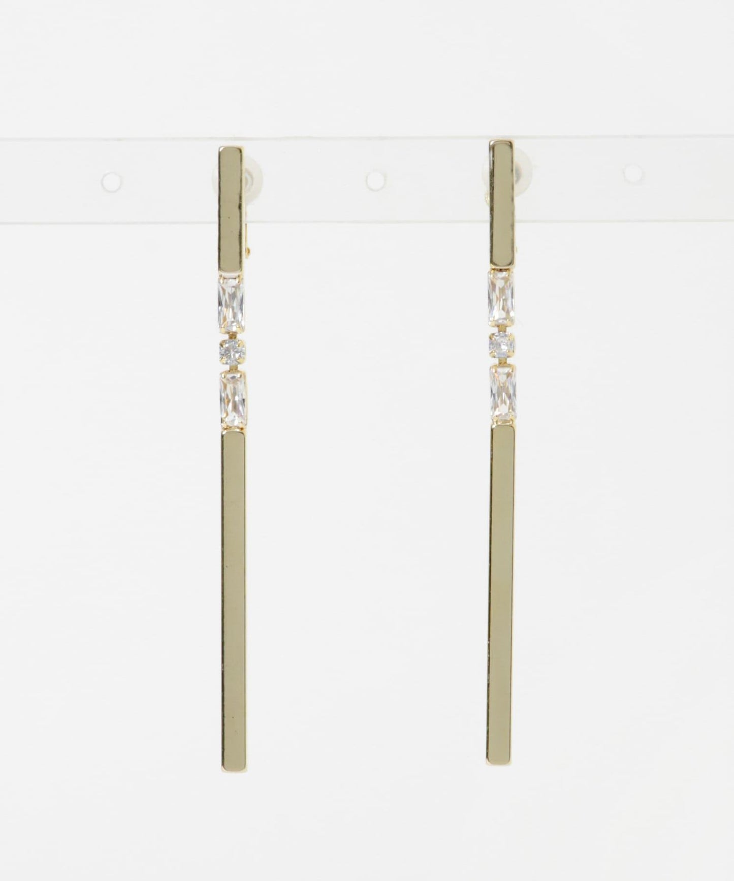 166082351