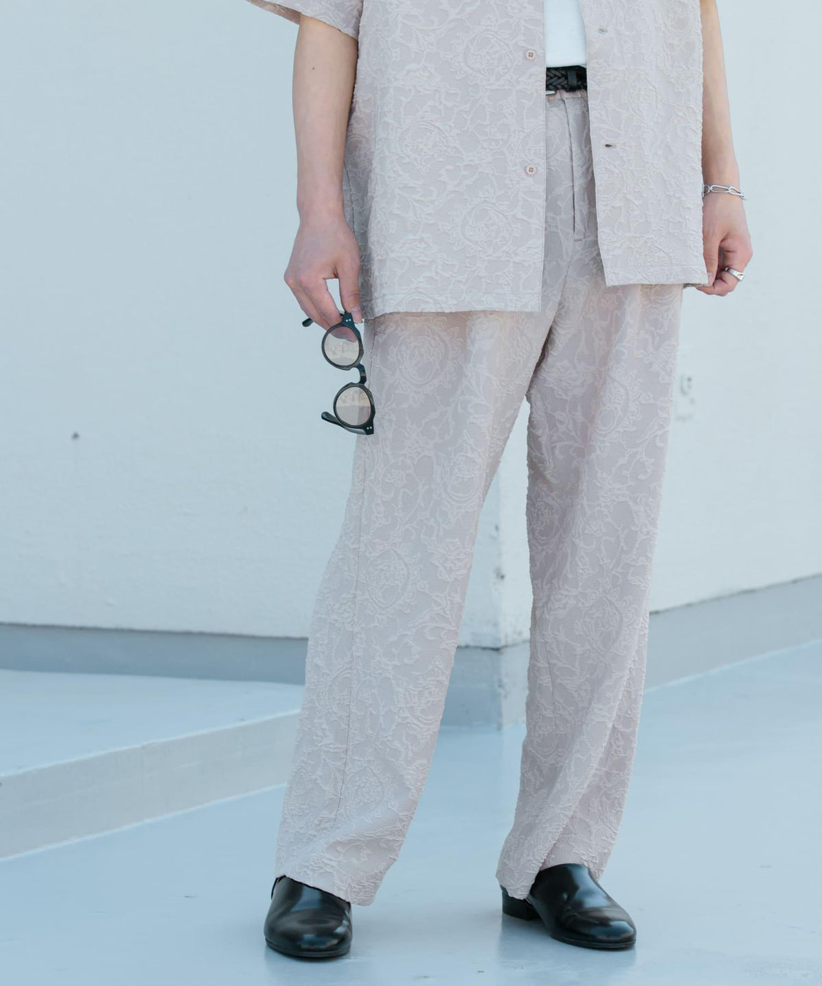 174094825